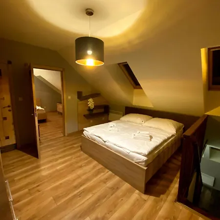 Mezonety Tri Studnicky Apartment