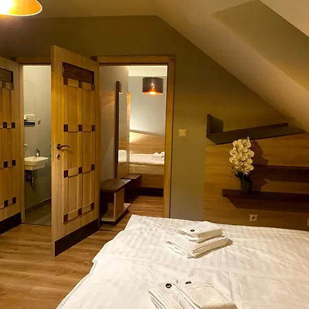 Apartamento Mezonety Tri Studnicky