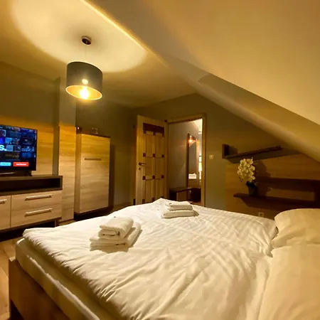 Apartment Mezonety Tri Studnicky *