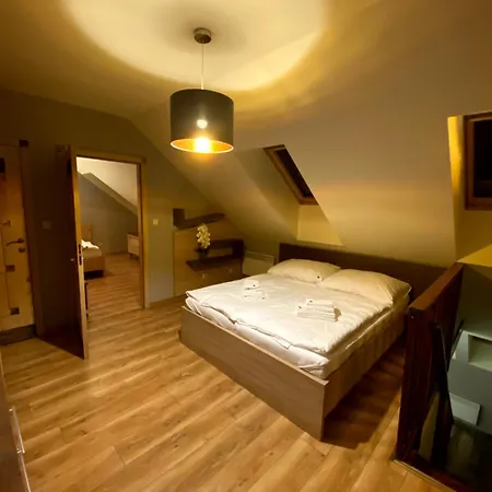 Apartment Mezonety Tri Studnicky *